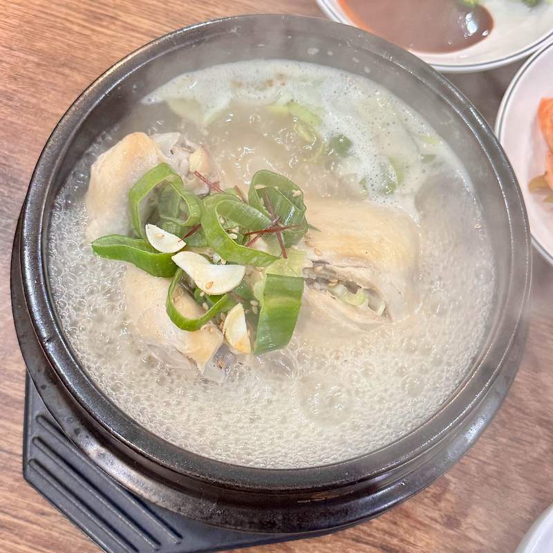 [개봉동] 삼계탕이 진국인 - 동양백숙염소탕