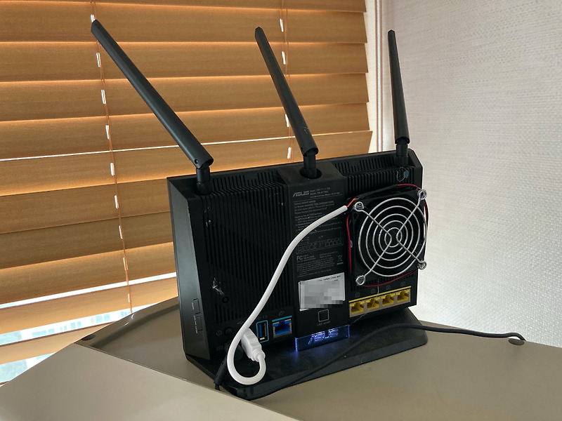 ASUS RTAC68U 쿨러 달아주기