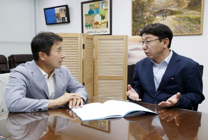 <b>우범기 전주시장</b>, 제22대 국회에 ‘강한 <b>경제</b> <b>전주</b>’ 위한... 