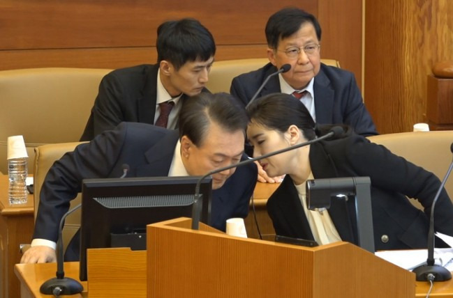<b>윤석열 탄핵</b> 인용 혹은 <b>기각</b>될 경우 벌어질 일. (+조기 대선... 