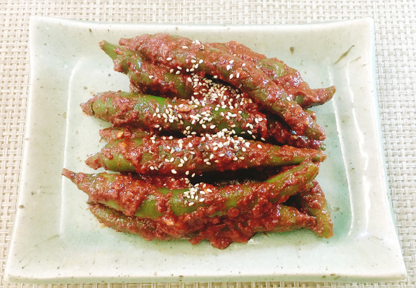 고추 김치 만드는법. 아삭함과 감칠맛이 2배. 별미 고추 김치