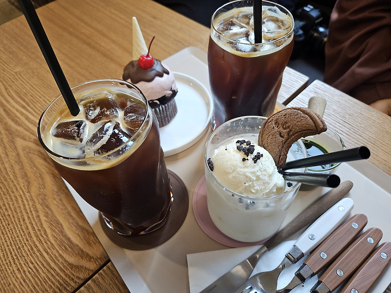안동 신상카페, 월영교 앞 핫플 라라룬(Lala lune)