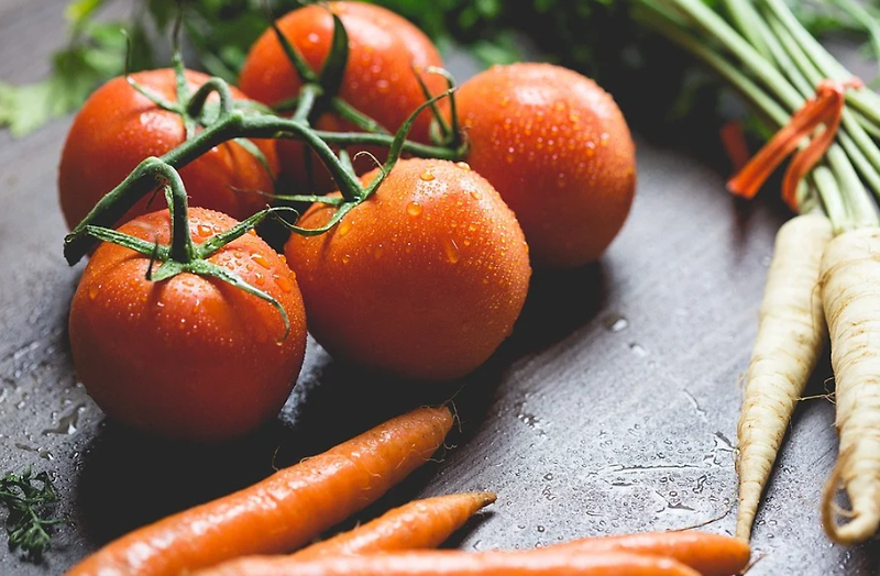 토마토의 영양과 효과 효능 종류 · 성분 · 요리 · 저장 및 보관 방법