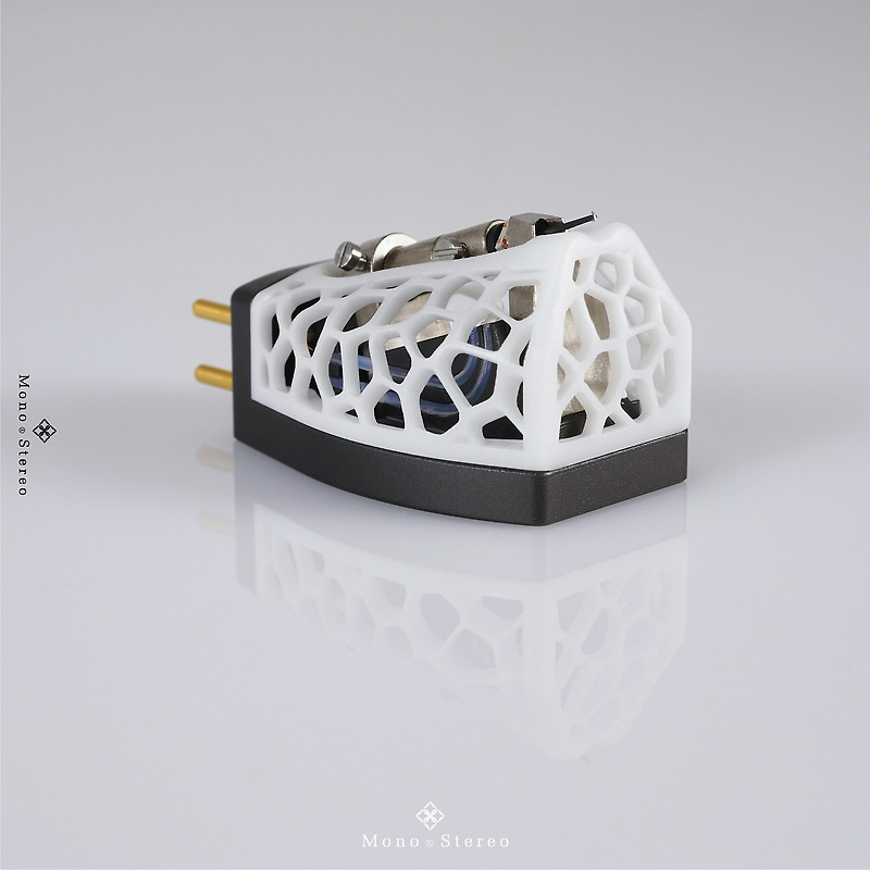 Xquisite VORO Cartridge Review