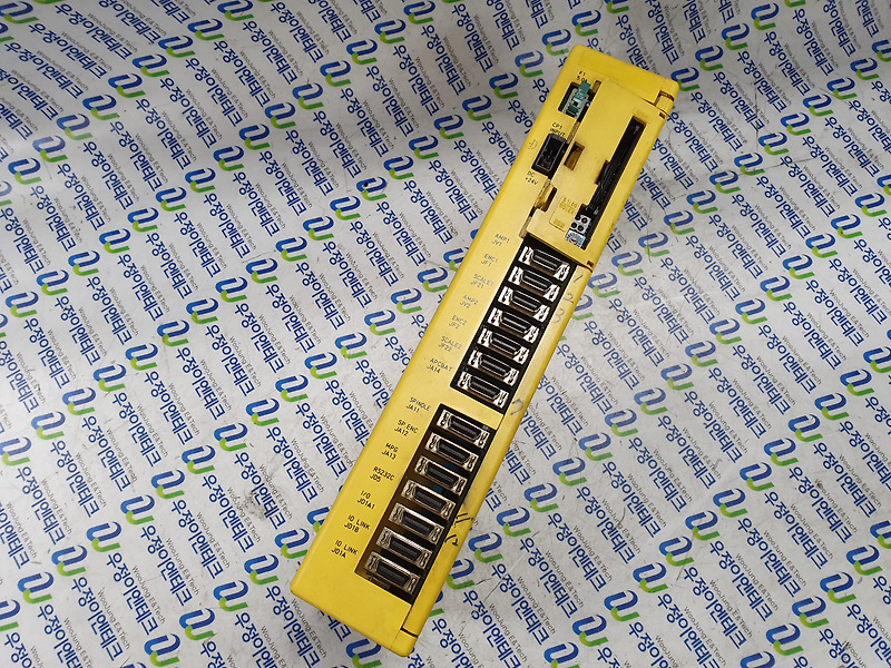 Fanuc Power Mate Modello D A02B-0166-B501 Ricondizionato Testato