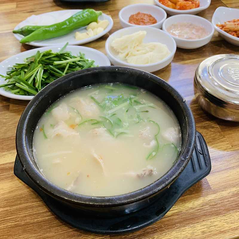 부산 돼지국밥 맛집 ‘수영돼지국밥’