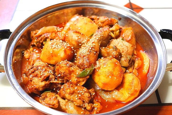 국물까지 싹싹! 진한 맛의 닭도리탕 만들기