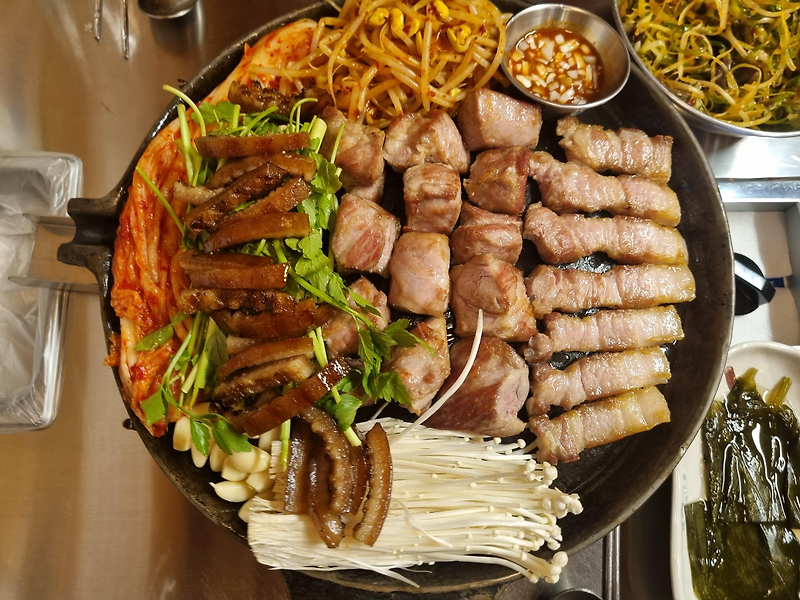[모란역 맛집] 돼지고기 한판구이 임대장 모란점