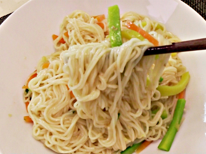 소박한 국수 한그릇~ 감칠맛 가득한 간장비빔국수 레시피