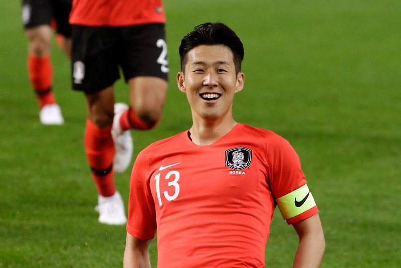 국가 대표팀 주장 손흥 민, 