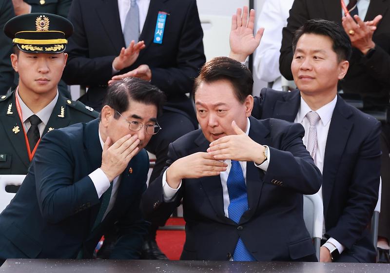 윤석열·김용현, 윤석열과 거리두는 <b>최상목</b>·한덕수 <b>권한대행</b>