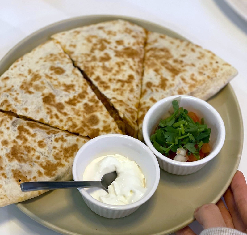 한남동 숨은 멕시칸 맛집, <La Cruda>의 중독성 있는 타코