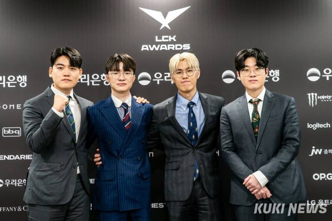 T1 선수단 전원 ‘2023 LCK 어워드’ 수상…“선한 영향력 끼치겠다”