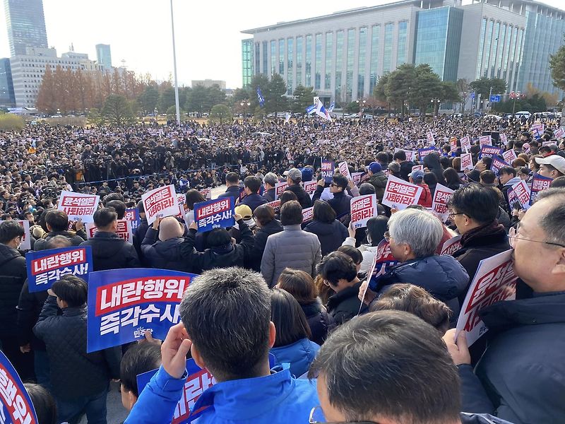 야 6당 윤석열 <b>대통령 탄핵</b>소추안(전문)...6~7일에 <b>표결</b>