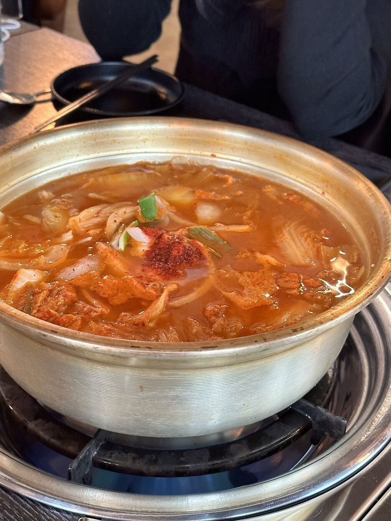 restaurant-hongdae-nangpung-korean-food