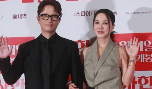 <b>송새벽</b> 나이 아내 프로필 고향 영화