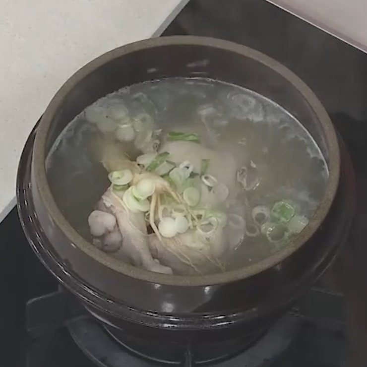 삼계탕 맛있게 끓이는법 황금레시피 깔끔한 맛의 알토란 삼계탕 - 파인리뷰