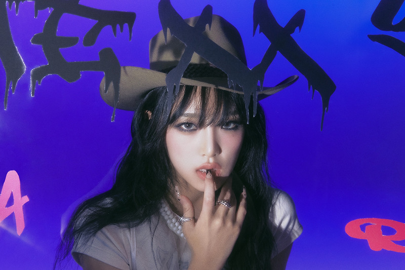 [<b>최예나</b> 초동] 미니 3집 Good Morning