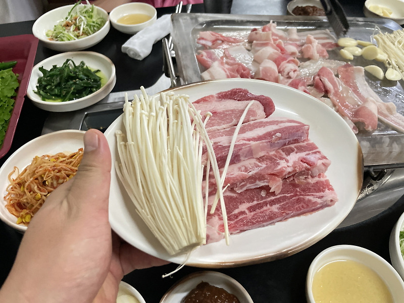 전주 전주역 맛집 황금구이 : 노포 느낌에 소주가 무려 단돈 천원