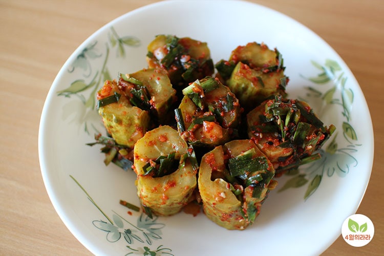 밑동까지 맛있게, 오이소박이 무르지 않게 담는법