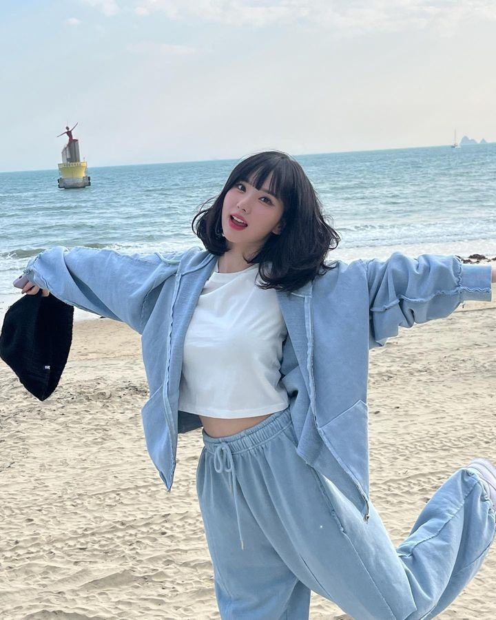 은하 - Instagram(@rlo.ldl) :: 花無十日紅