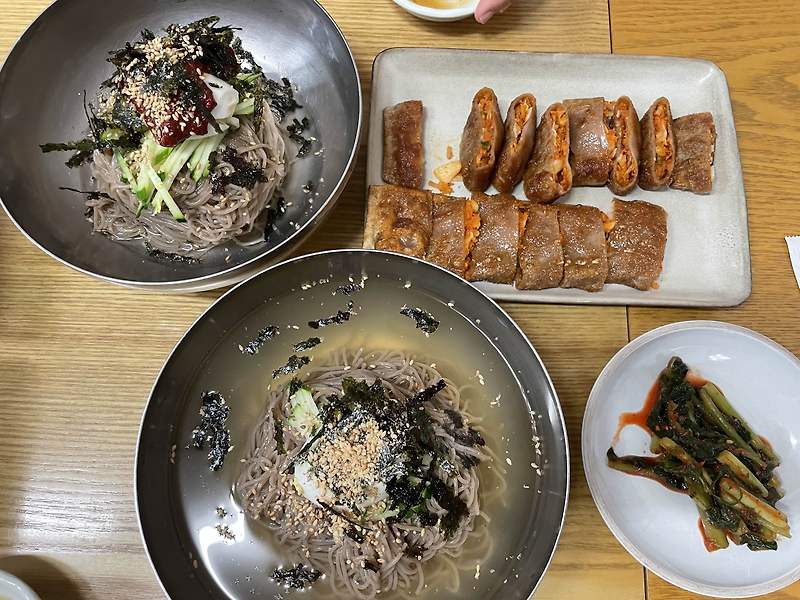 부산 수영 팔도시장 삼삼한 막국수집 “둔내막국수”
