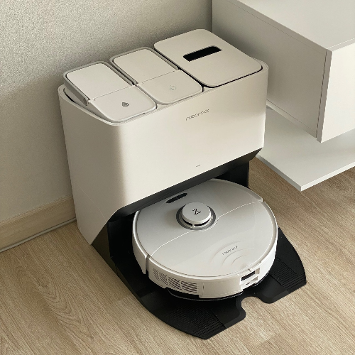 로봇 청소기 추천 로보락 VS 에코백스