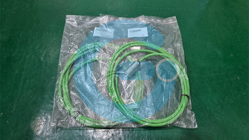 [B&R 공식 대리점] B&R, BnR, 비앤알, 비앤드알, 8CE003.12-1, Encoder Cable, 지아이오토메이션(주)