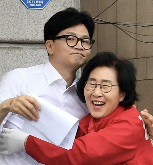 <b>서영교</b> 김삼화 서울 중랑구 갑... 국힘 <b>민주당</b> 22대 국회의원... 