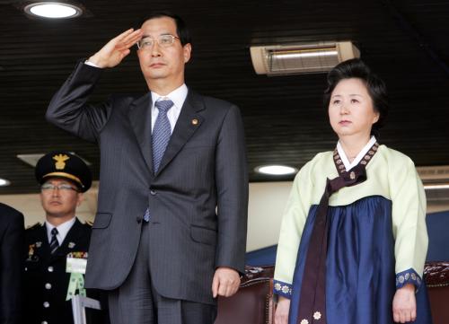 한덕수 프로필 나이 과거 고향 학력 집안 재산 군대 종교 가족 아내