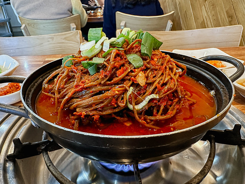 GeniusJW 전주 육일식당 완산구 고구마순 감자탕 맛집