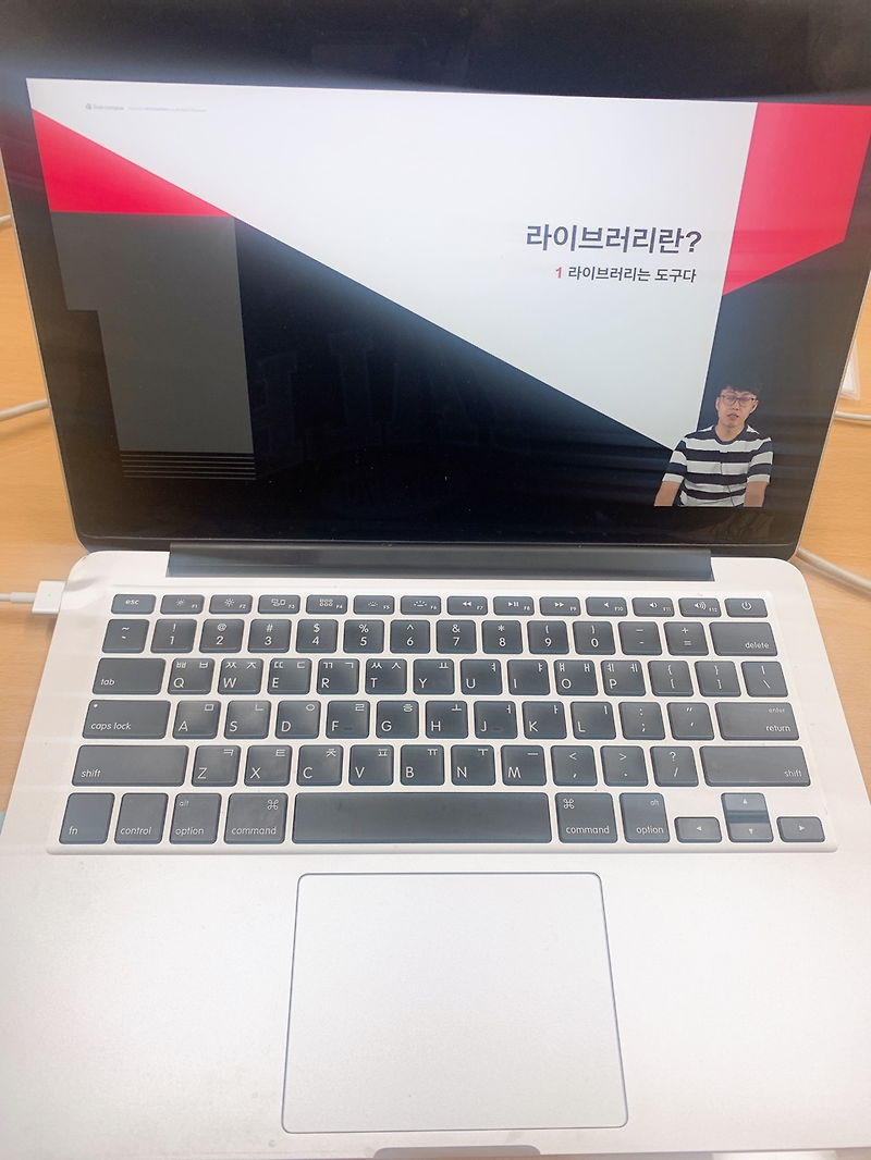  46 react online