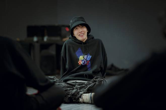 <b>제이홉</b> 컴백 스페셜 앨범 日 오리콘 1위