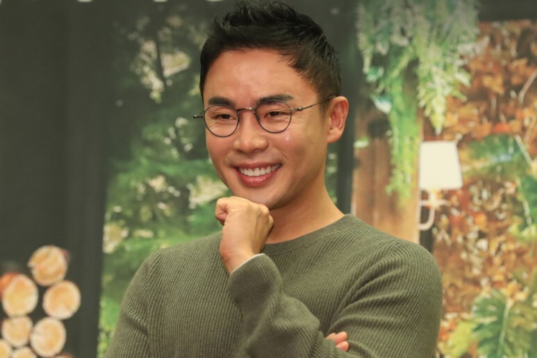 설민석 나이 와이프 부인 아내 결혼 자녀 가족 고향 집안 재산 프로필