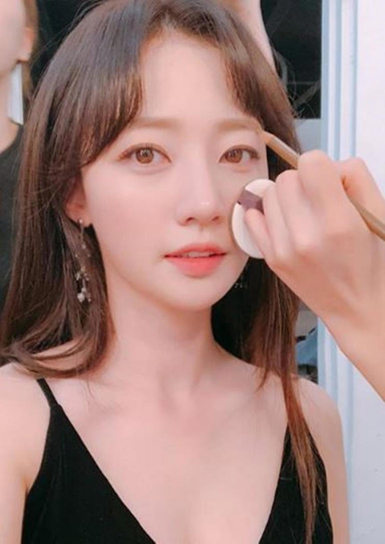 "강제전학 사실 인정"…<b>송하윤</b>, '<b>학폭</b>' 8호 처분 진짜였나