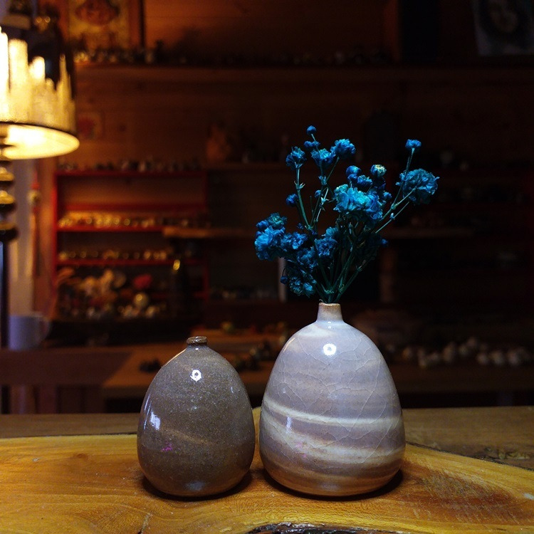 The best mini ceramic vase