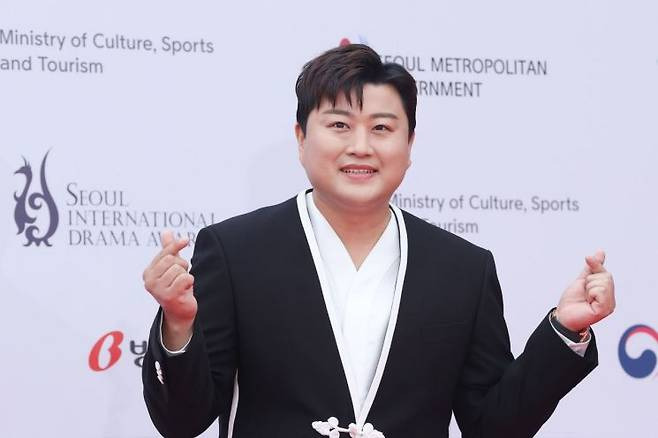 교통사고 <b>뺑소니</b> 논란 <b>김호중</b>, 매니저는 왜 자신이 총대를 맺을까?