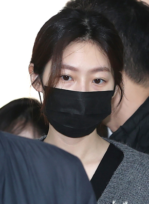 <b>김세론</b> 변호사 논란, 생활고 맞나?