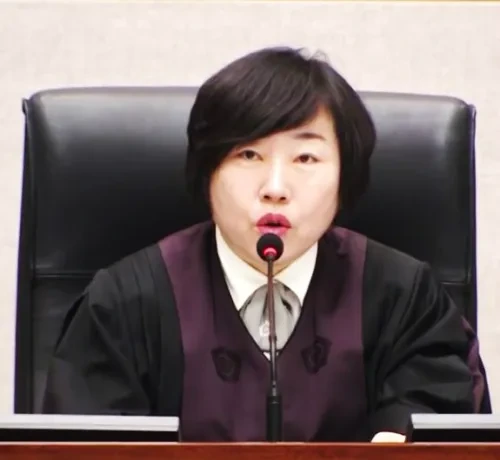 <b>정계선</b> <b>프로필</b> <b>판사</b> 고향 나이 학력