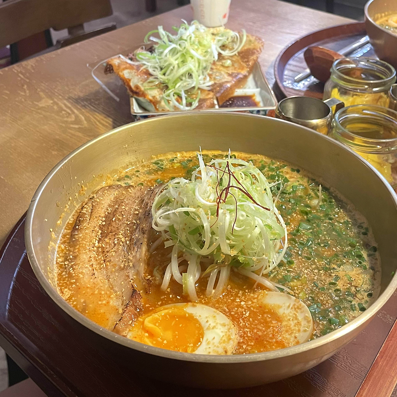 [파주] 파주시청 근처 금촌동 일본 라멘 맛집 추천! "잇쇼니키친"