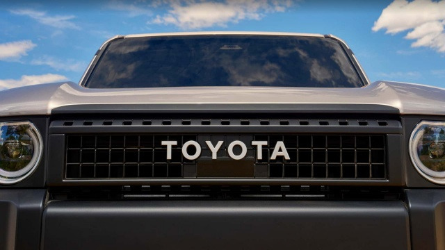토요타 랜드 크루저 250 SUV 합리적인 가격, 제원, 혁신적인 레트로 디자인