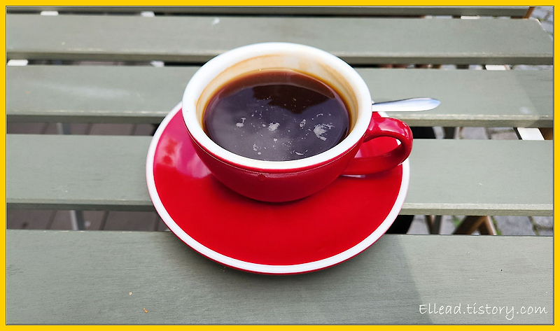 <포르투 대성당 앞 카페> My Coffe Porto 에서의 브런치, 에스프레소
