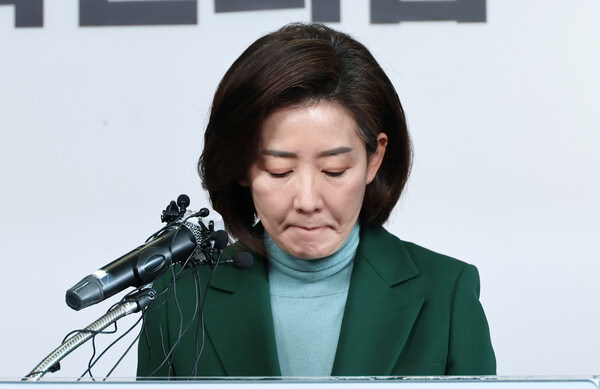 “주어가 없다”…<b>이명박</b>-<b>나경원</b>, 안철수 이어 윤석열... 