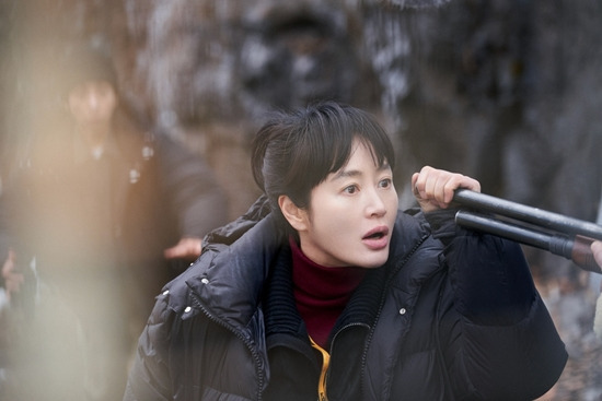 <b>트리거</b>-탐사 만랩 <b>김혜수</b>와 초짜 <b>정성일</b>의 좌충우돌, 닥터... 