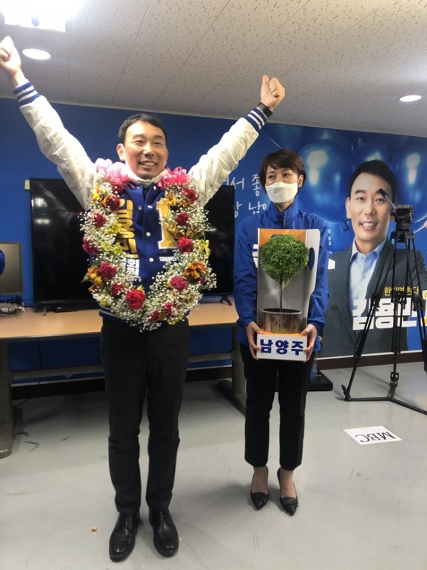 국회의원 김용민 프로필, 조수진 기자 동영상 "결혼 부인 자녀 ...