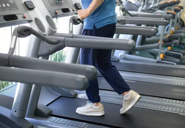 말초동맥질환 다리 통증 줄이는 운동법 5가지