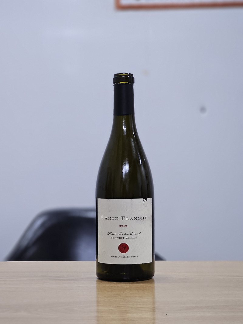 [와인시음] Nicholas Allen Wines 'Carte Blanche' Three Peaks Syrah 2010