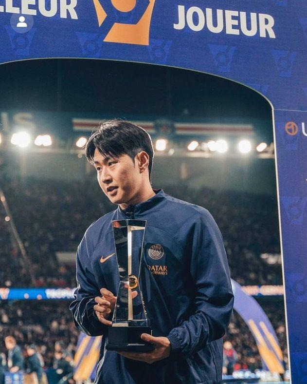<b>이강인</b> 선취 결승골, PSG 트로피 드 샹피옹 <b>우승</b> 이끌고 MOM