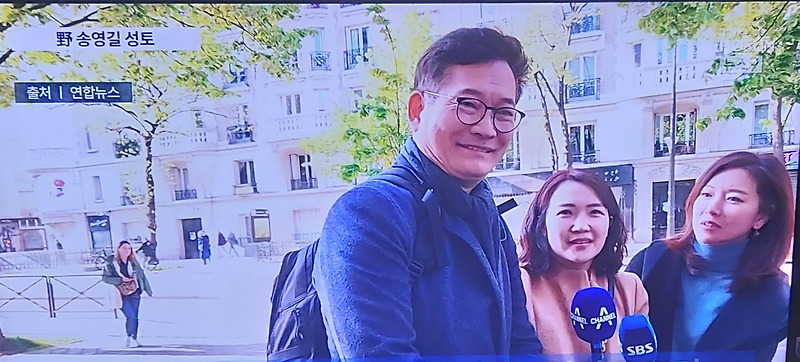 일파만파, '<b>선거법</b> <b>위반</b>' 이재명과 다큐영화('文在寅です=5년간... 