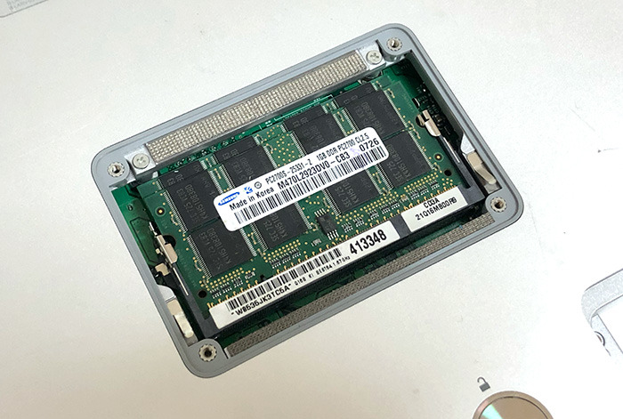 애플 파워북 G4 램 업그레이드 PowerBook G4 DDR1 RAM